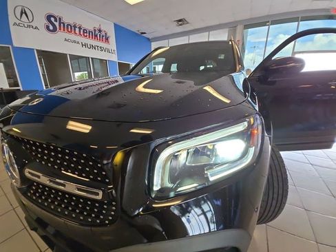Used 2023 Mercedes-Benz GLB 250 image 27