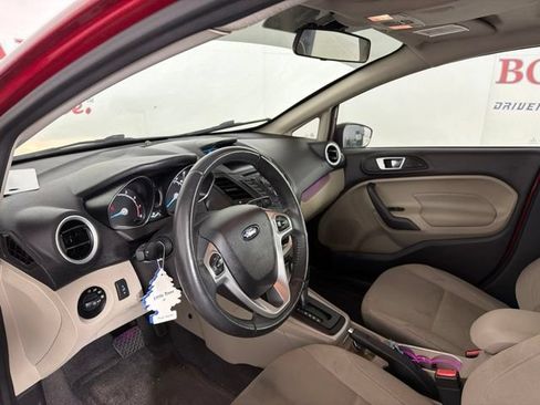 Used 2016 Ford Fiesta SE w/ Cold Weather Package FWD image 12