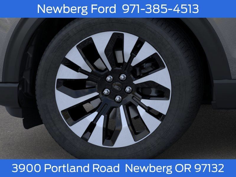 New 2026 Ford Explorer Platinum w/ LUX Leather Package AWD/4WD image 19