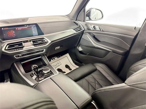 Used 2023 BMW X5 xDrive40i image 22