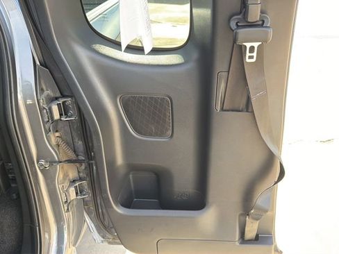 Used 2023 Nissan Frontier S w/ Technology Package image 15