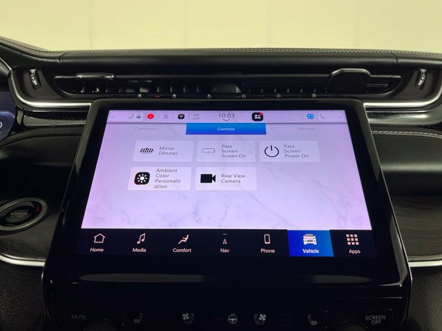 Used 2022 Jeep Grand Cherokee Overland AWD/4WD image 32