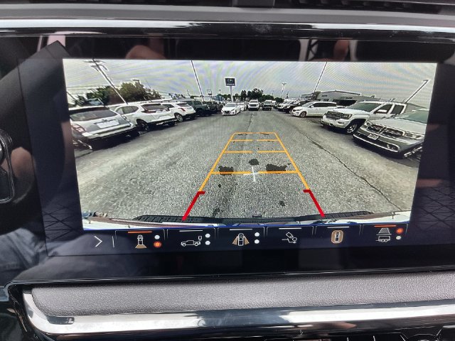New 2026 GMC Sierra 2500 AT4 w/ AT4 Premium Plus Package AWD/4WD image 32