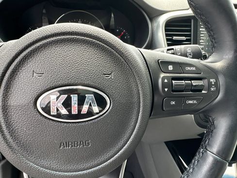 Used 2016 Kia Sorento SX AWD/4WD image 26