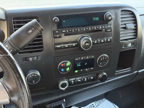 Used 2014 Chevrolet Silverado 3500 LT w/ Interior Plus Package image 22