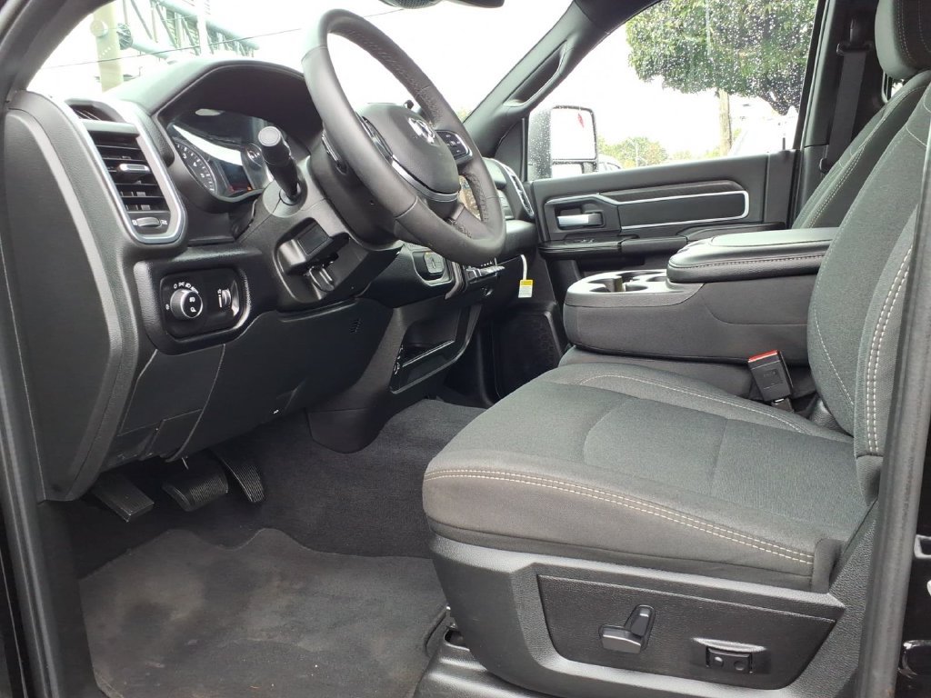 Certified 2026 RAM 2500 Big Horn AWD/4WD image 12