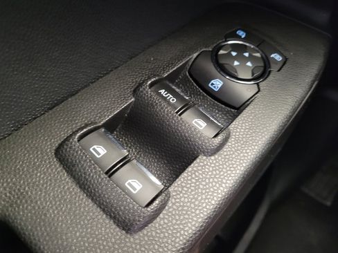 Used 2020 Ford EcoSport SE w/ SE Convenience Package FWD image 27