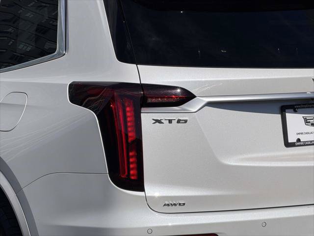 Used 2024 Cadillac XT6 Premium Luxury AWD/4WD image 13