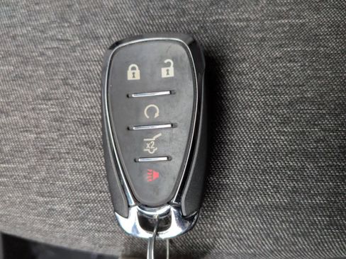 Used 2022 Chevrolet Equinox LT image 38