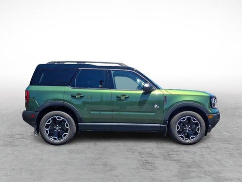 Certified 2025 Ford Bronco Sport Outer Banks w/ Outer Banks Tech Package+ AWD/4WD image 7