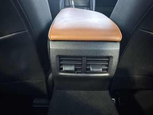 Used 2024 Lexus IS 300 F Sport RWD image 36