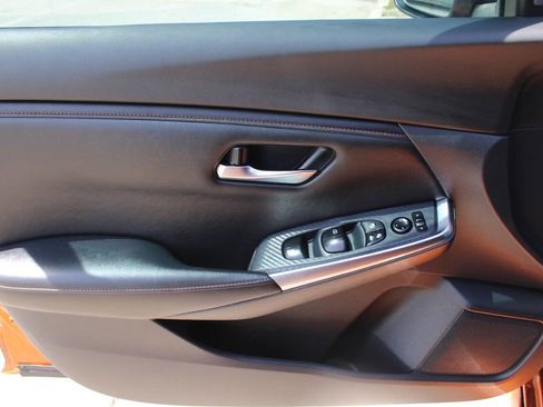 Used 2020 Nissan Sentra SR w/ Electronics Package FWD image 11