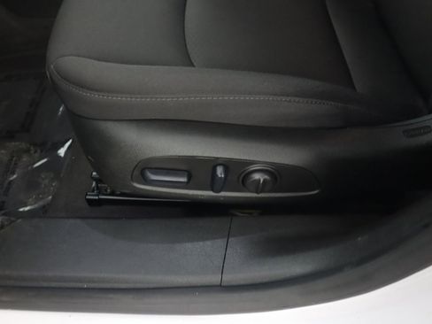 Used 2024 Chevrolet Malibu LT image 27