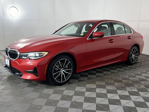 Used 2019 BMW 330i xDrive Sedan w/ Convenience Package AWD/4WD image 12