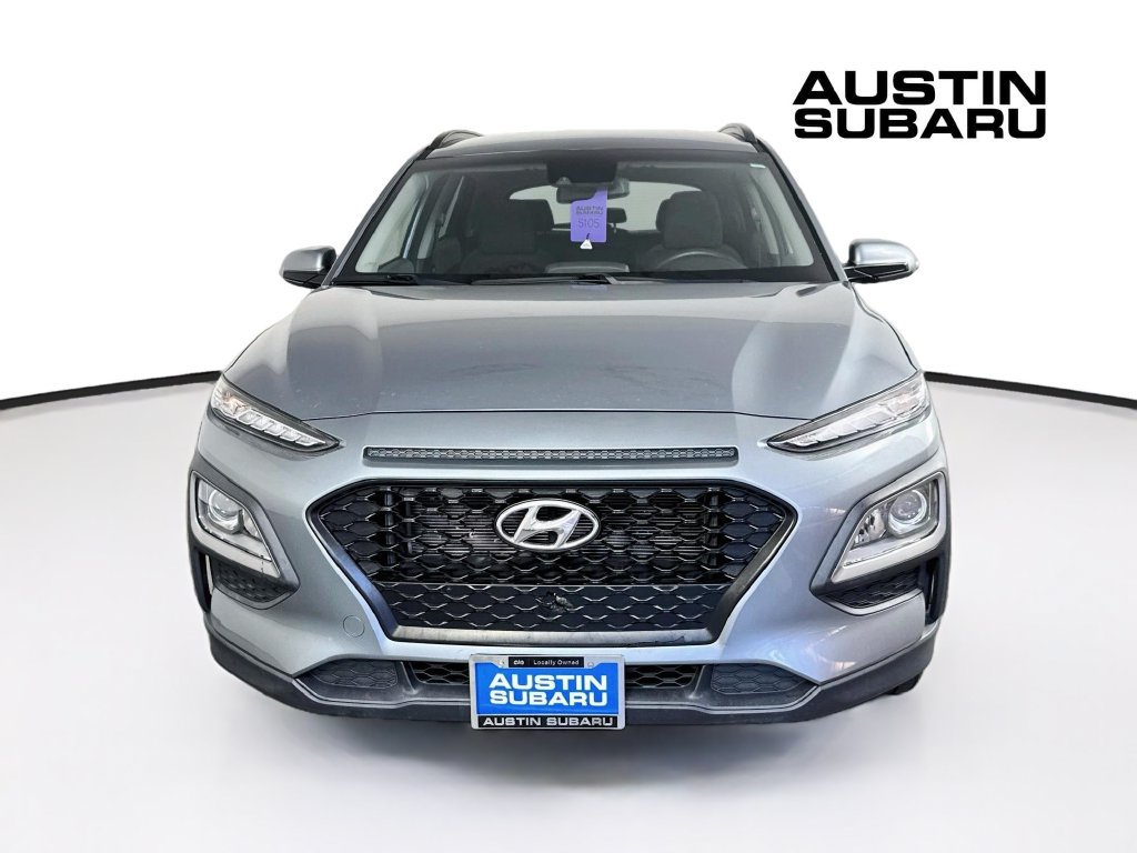 Used 2021 Hyundai Kona SEL FWD image 2