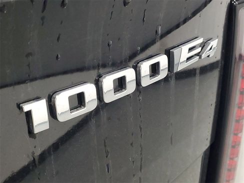 New 2025 Cadillac Escalade IQ Sport 2 image 39