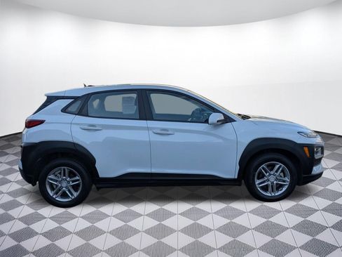 Used 2021 Hyundai Kona SE FWD image 6
