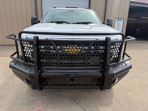 Used 2013 Chevrolet Silverado 2500 LT w/ Interior Plus Package image 4