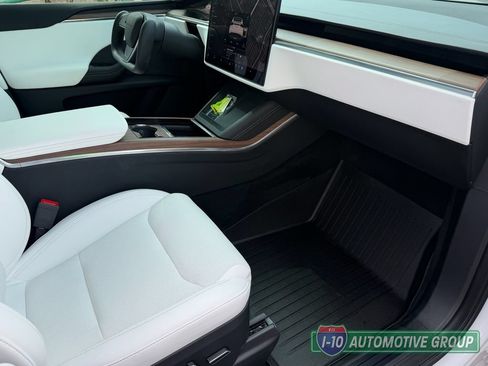 Used 2023 Tesla Model X AWD/4WD image 16