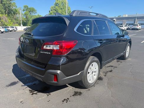 Used 2019 Subaru Outback 2.5i Premium AWD/4WD image 7