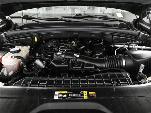 Used 2022 Jeep Grand Cherokee L Limited image 25