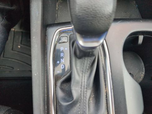 Used 2019 Hyundai Santa Fe SEL FWD image 15