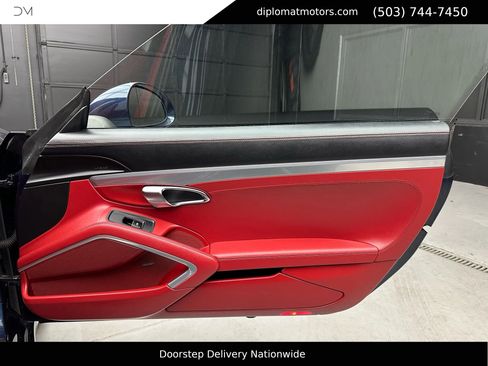 Used 2016 Porsche 911 Targa 4S image 24