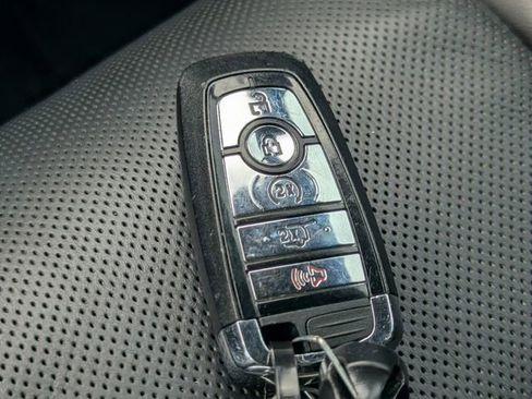 Certified 2022 Lincoln Corsair Reserve w/ Equipment Group 201A image 29