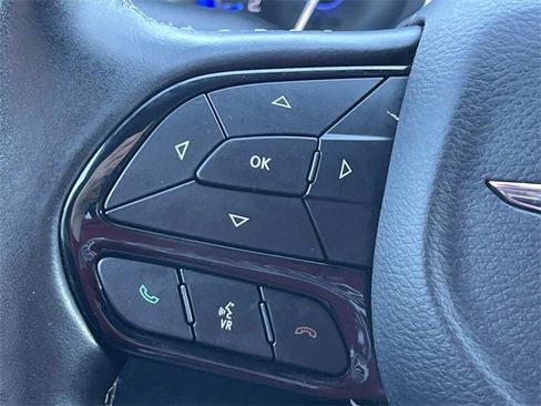 Certified 2019 Chrysler Pacifica Touring-L Plus w/ Advanced Safetytec Group image 30