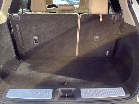 Used 2023 INFINITI QX60 Luxe w/ Cargo Package image 9