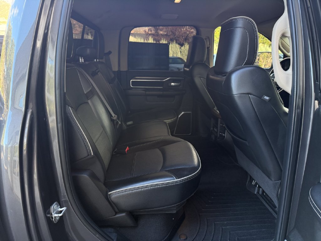Used 2022 RAM 2500 Laramie AWD/4WD image 39