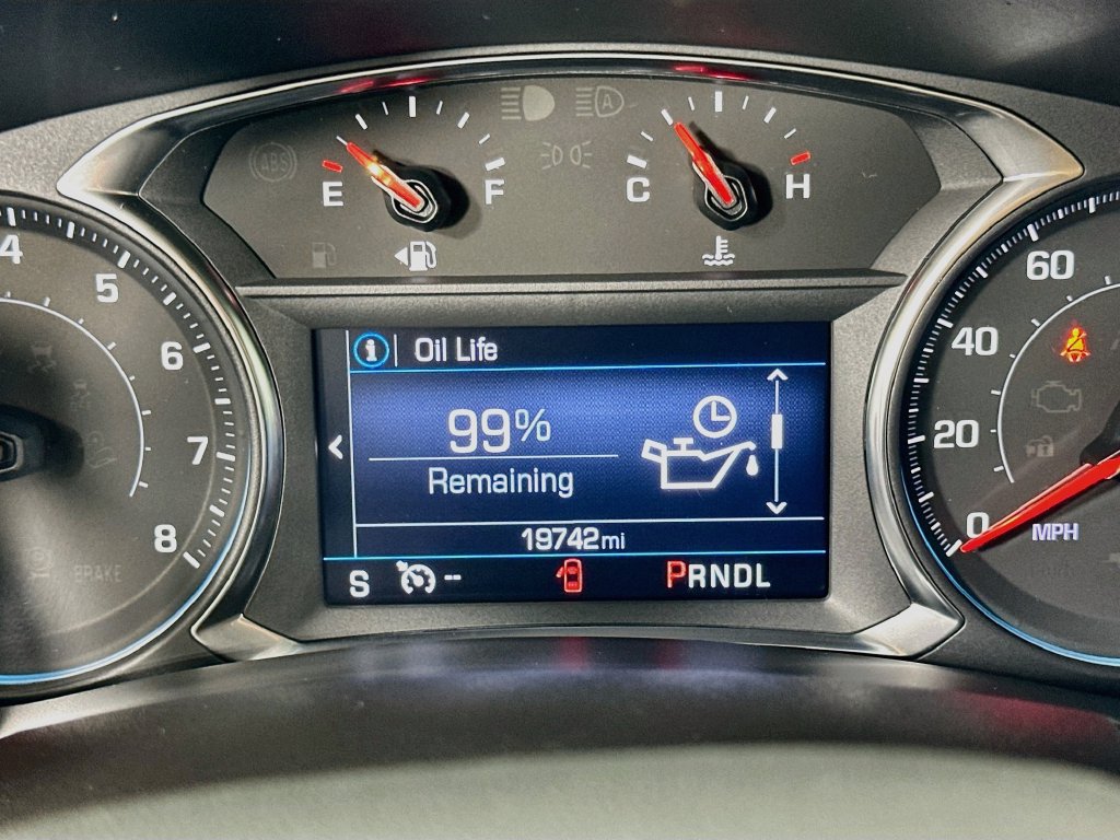 Used 2024 Chevrolet Equinox LS w/ LS Convenience Package FWD image 12