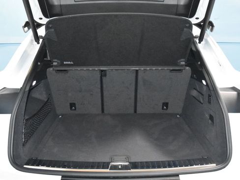 Certified 2024 Porsche Cayenne Turbo GT image 32