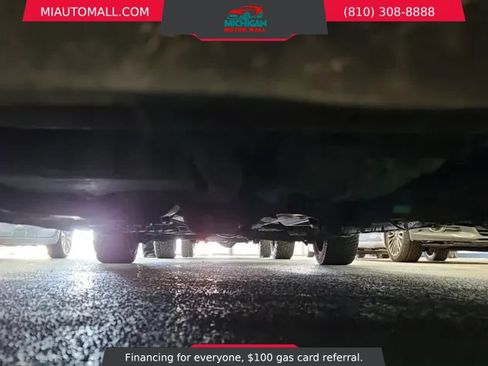 Used 2010 Ford Taurus Limited FWD image 23