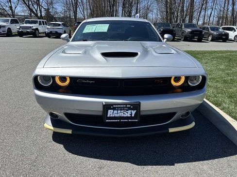 Certified 2023 Dodge Challenger R/T Scat Pack RWD image 3