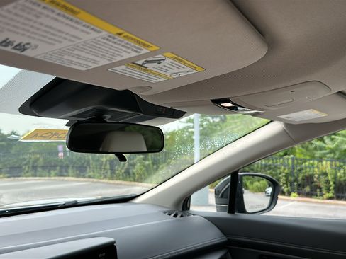 Certified 2025 Nissan Murano SV AWD/4WD image 21
