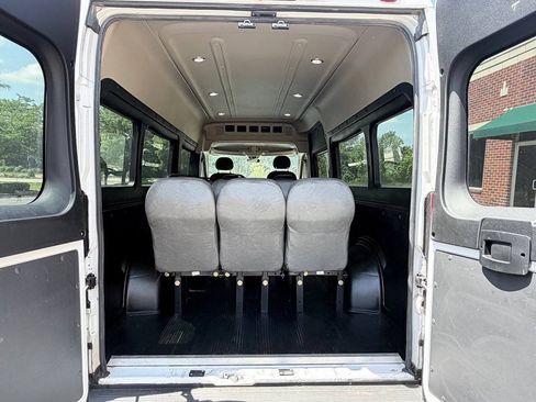 Used 2016 RAM ProMaster 3500 w/ Premium Appearance Group FWD image 11