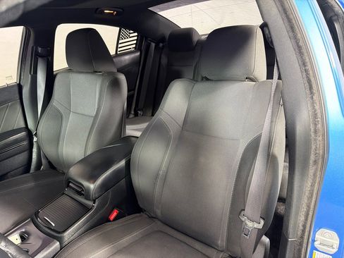 Used 2016 Dodge Charger SXT w/ Rallye Group image 10