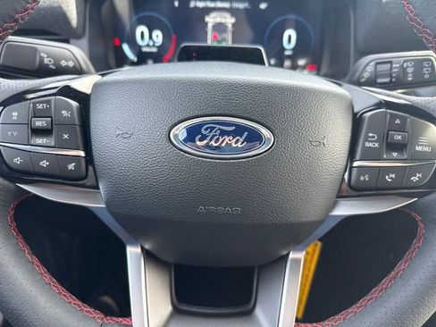 New 2026 Ford Explorer ST-Line w/ ST-Line Street Pack image 21