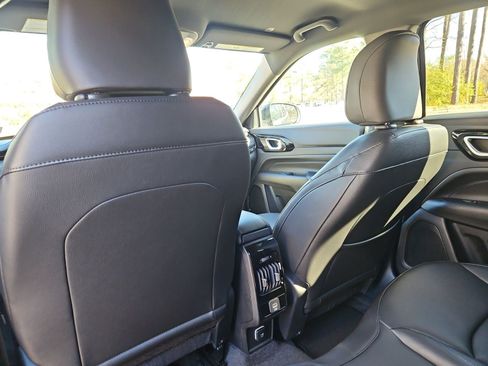 New 2026 Jeep Compass Limited image 20