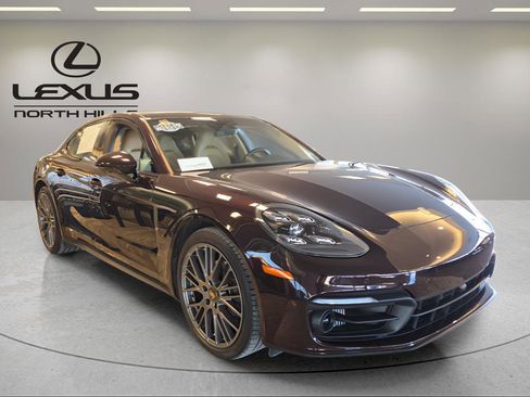 Used 2022 Porsche Panamera 4 image 4