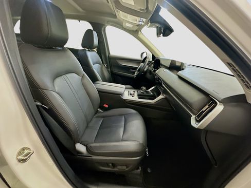 Used 2024 MAZDA CX-90 Plug-In Hybrid w/ Preferred AWD/4WD image 35