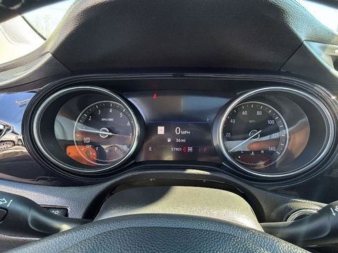 Used 2021 Buick Encore GX Select w/ Advanced Technology Package image 17