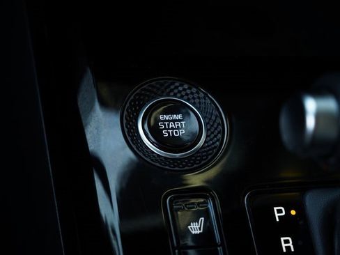 Used 2023 Kia Niro EX image 22