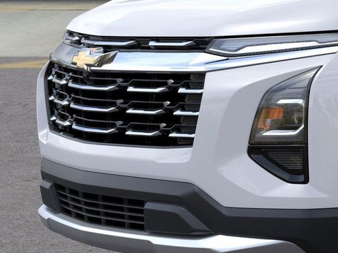 New 2026 Chevrolet Equinox LT image 13