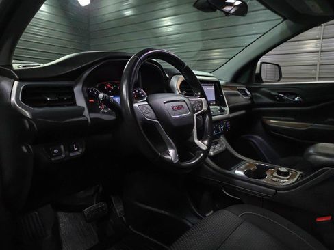 Used 2020 GMC Acadia SLE w/ Driver Convenience Package image 10