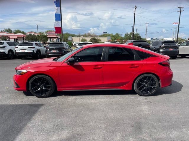 Used 2023 Honda Civic Sport image 4