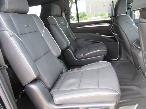 New 2026 Cadillac Escalade ESV Sport w/ Touring Package image 31