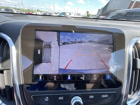 Used 2024 Chevrolet Equinox LT FWD image 15