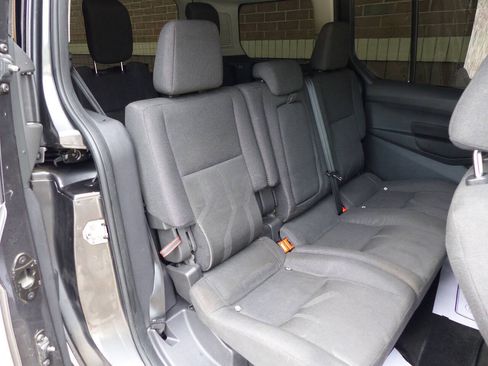 Used 2016 Ford Transit Connect XLT FWD image 32